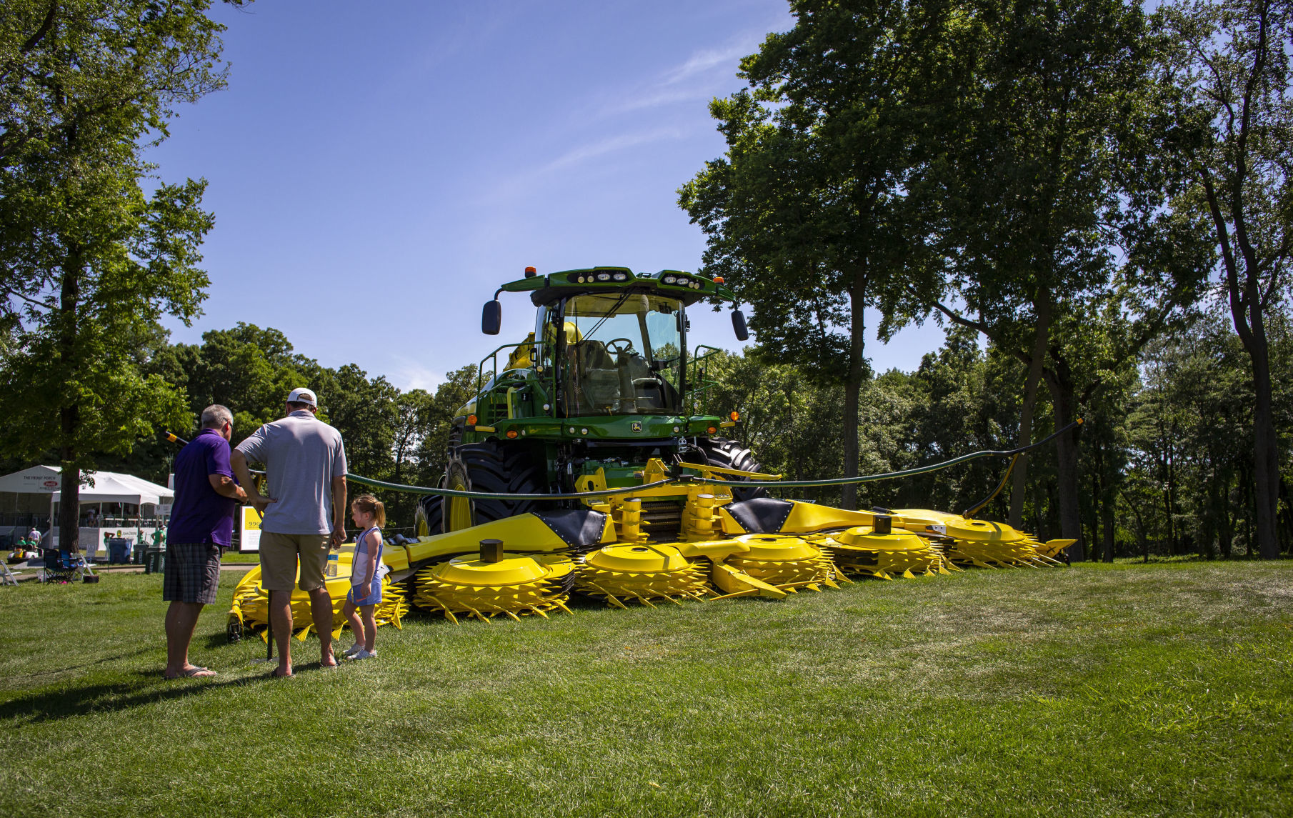 071119-qct-qca-deere-aa-004